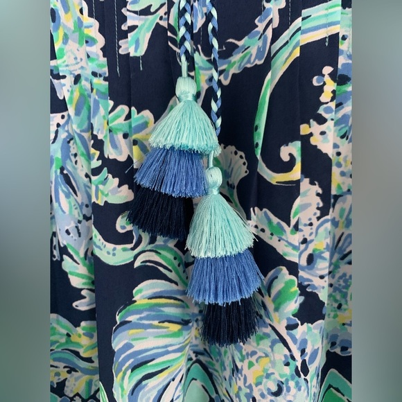 Lilly Pulitzer Marilina Tunic- Scuba Doo High Tide Navy, Size Medium - Picture 4 of 7